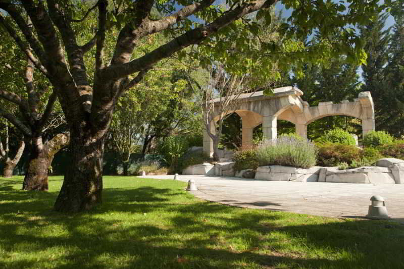 Don Carlos Huarte Exterior photo