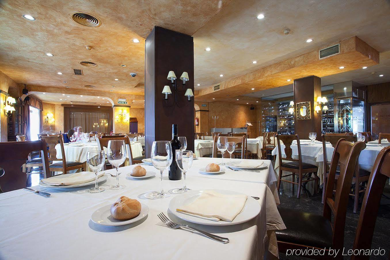 Don Carlos Huarte Exterior photo
